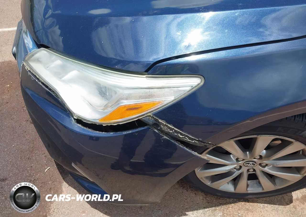 2015 Toyota Camry Xle V6 VIN:4T1BK1FK2FU565591 - 17
