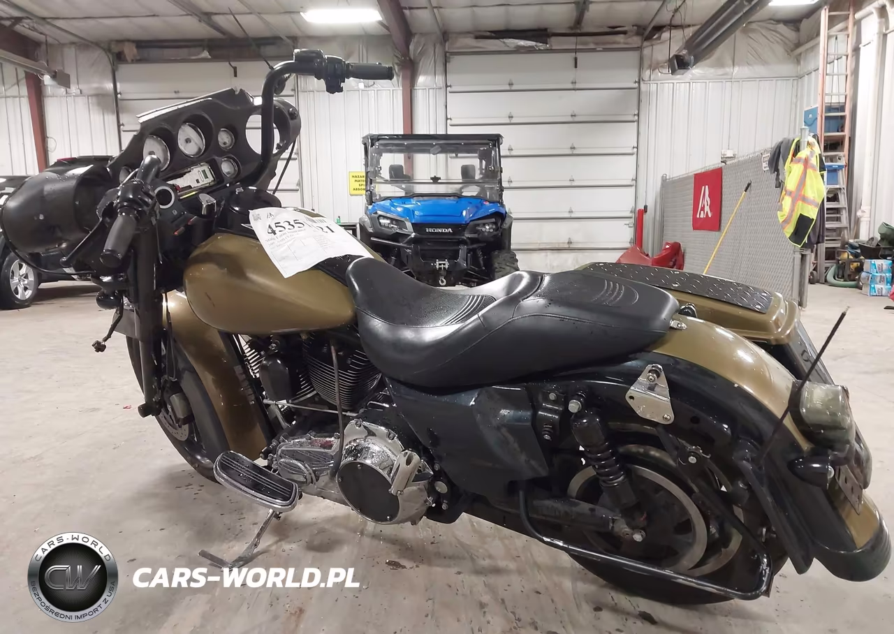 2009 Harley-Davidson Flhx VIN:1HD1KB4169Y610429 - 3