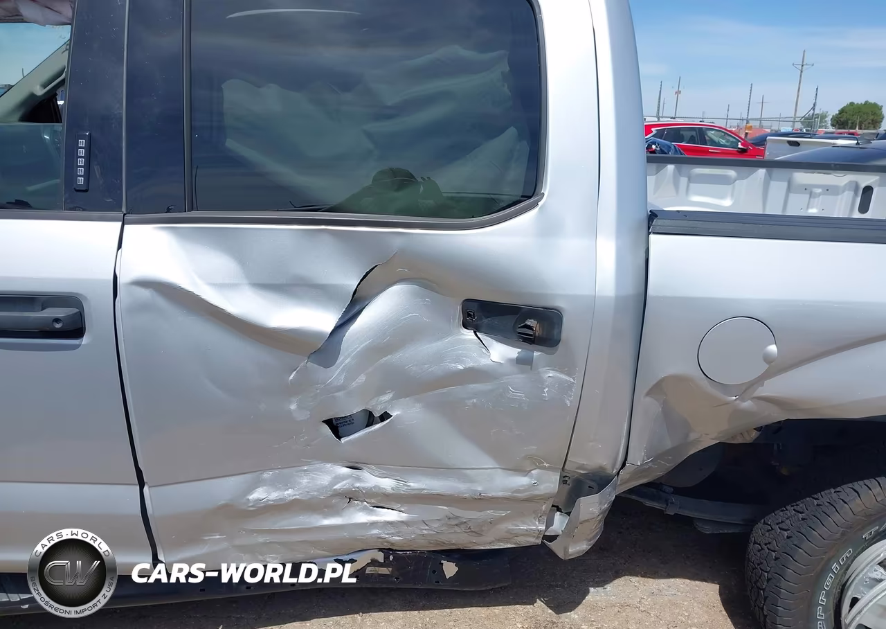 2019 Ford F-150 Xlt VIN:1FTEW1E58KKC30486 - 6