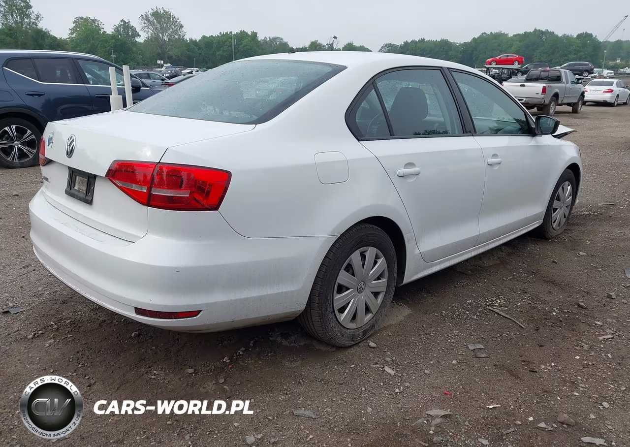2015 Volkswagen Jetta 2.0L S VIN:3VW2K7AJ6FM304858 - 4