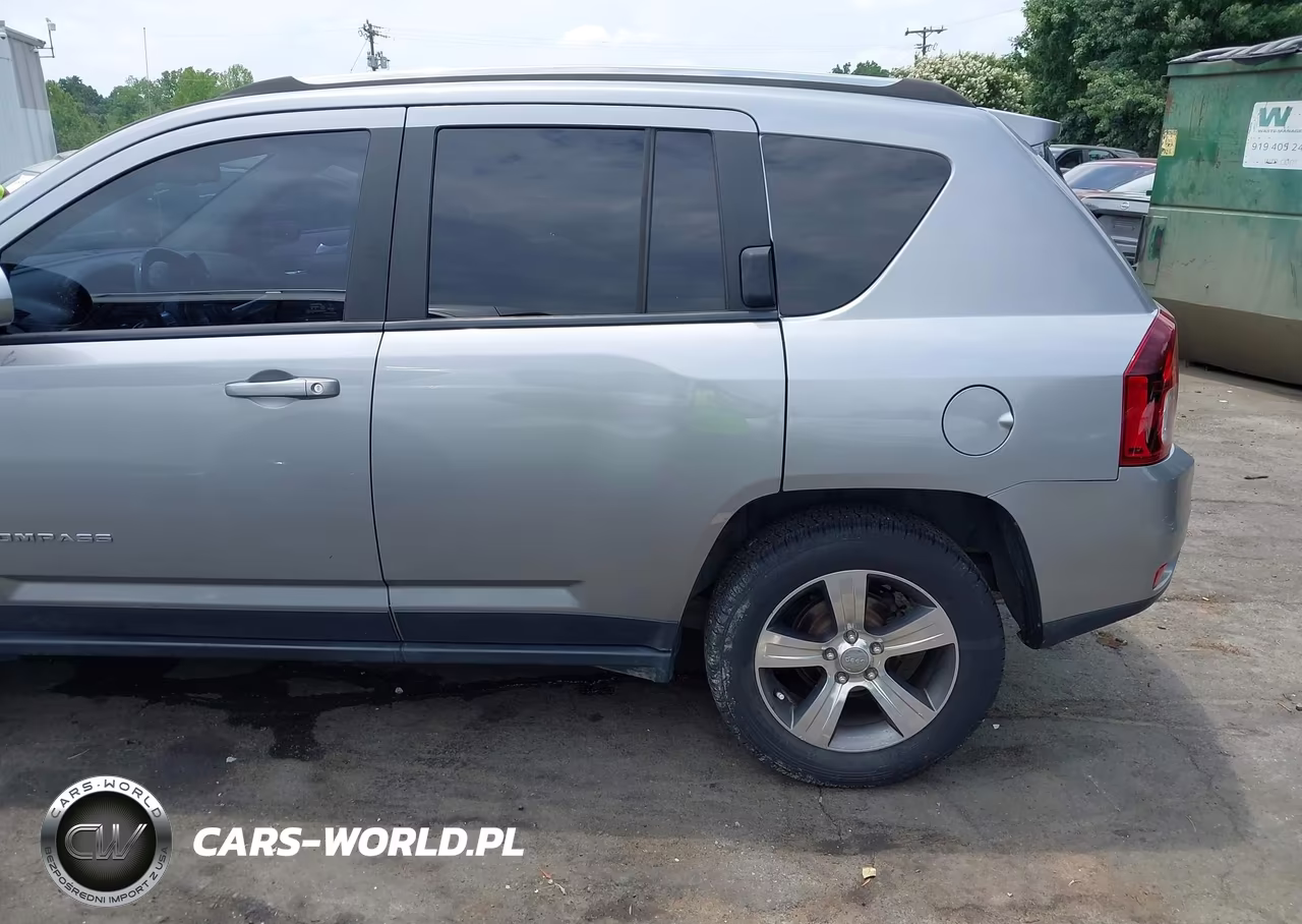 2017 Jeep Compass High Altitude 4X4 VIN:1C4NJDEB7HD193255 - 14