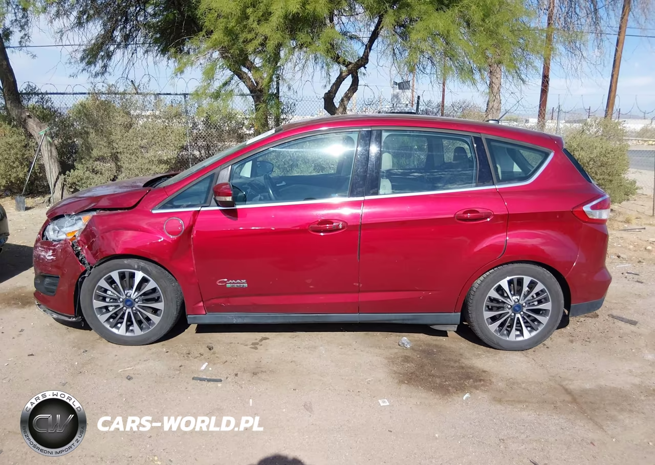 2017 Ford C-Max Energi Titanium VIN:1FADP5FU5HL110384 - 13