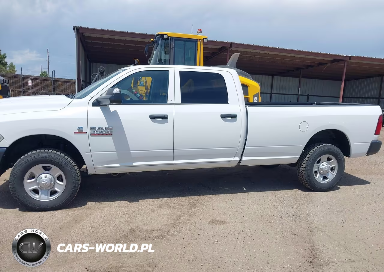 2017 Ram 3500 Tradesman 4X4 8' Box VIN:3C63R3GL8HG712775 - 14