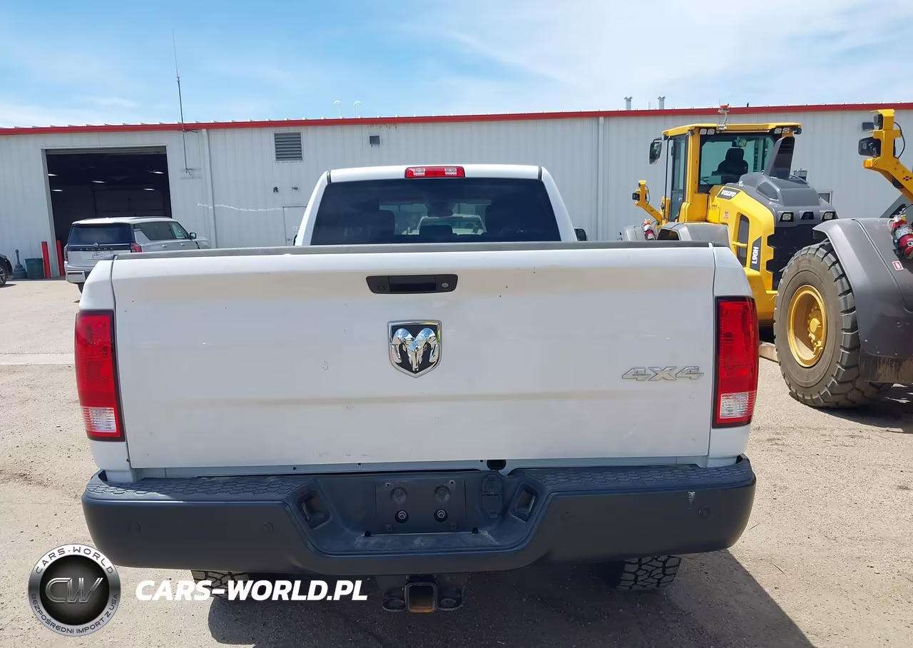 2017 Ram 3500 Tradesman 4X4 8' Box VIN:3C63R3GL8HG712775 - 16