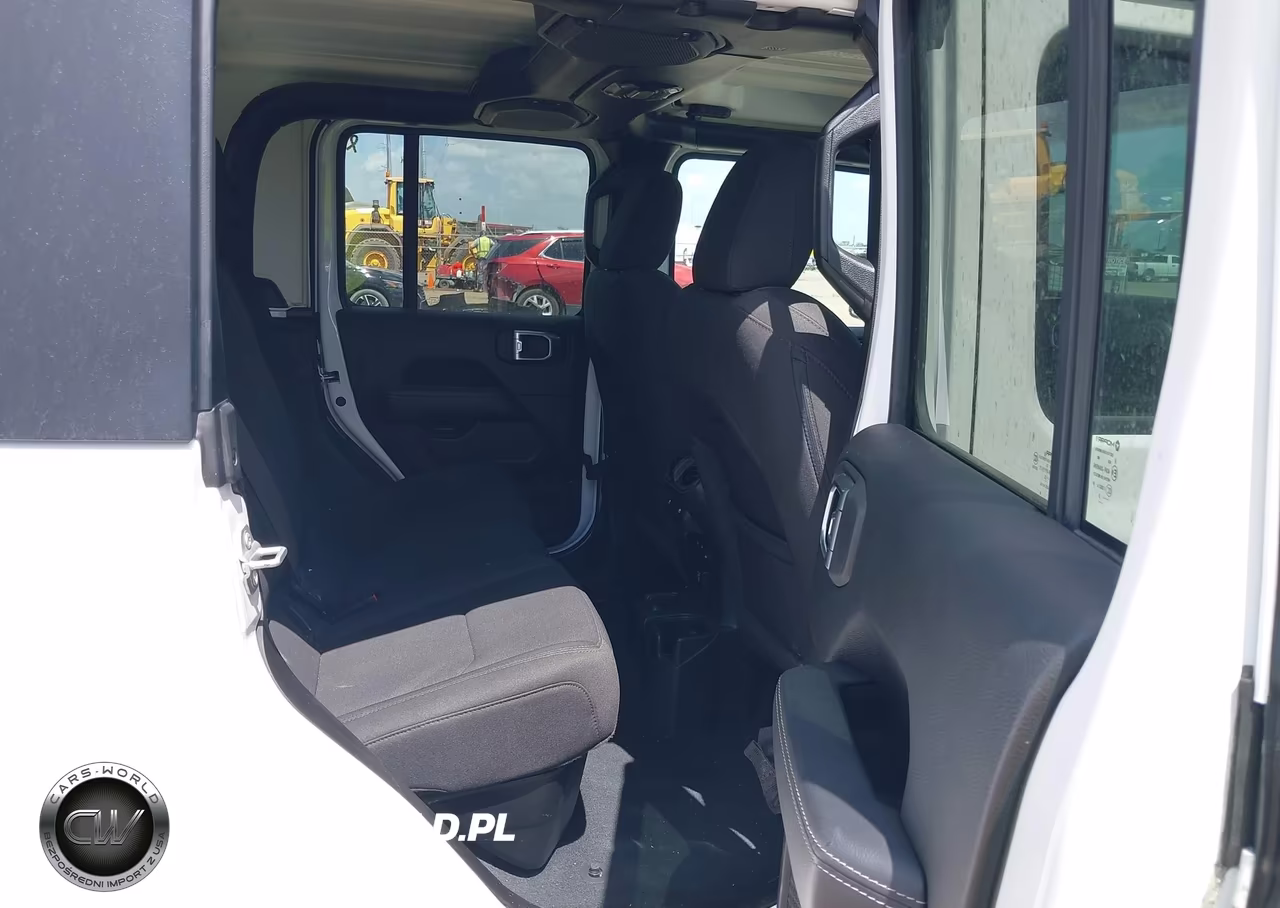 2023 Jeep Gladiator Overland 4X4 VIN:1C6HJTFG8PL548690 - 8