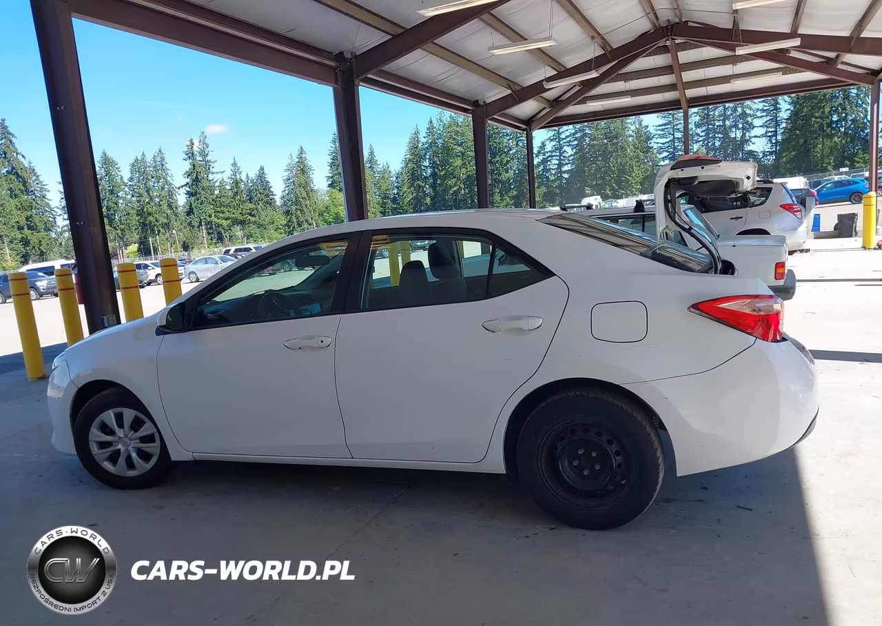 2017 Toyota Corolla L VIN:2T1BURHE5HC853108 - 14
