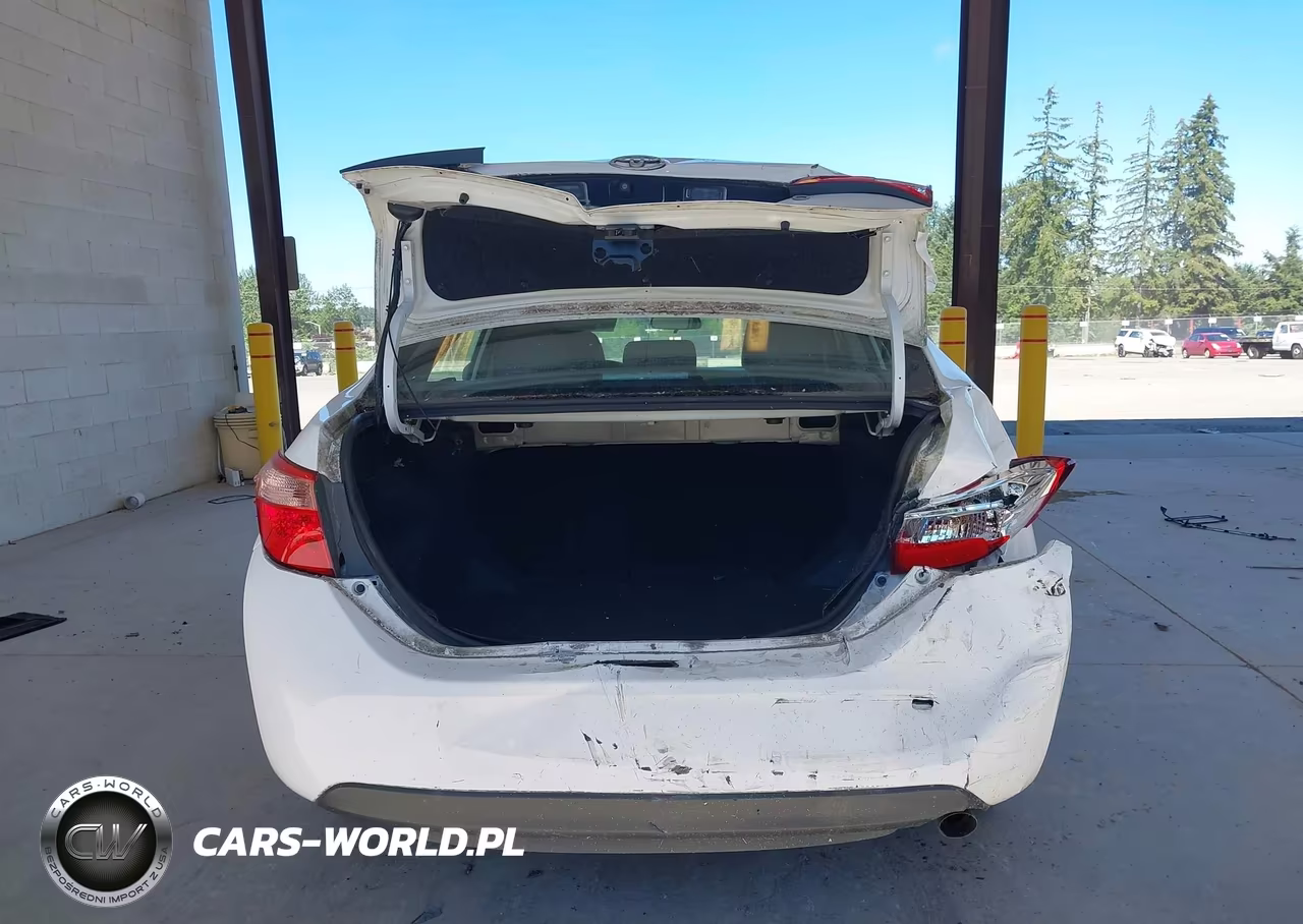 2017 Toyota Corolla L VIN:2T1BURHE5HC853108 - 16
