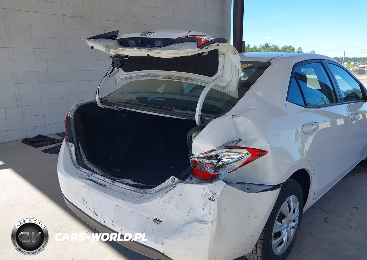 2017 Toyota Corolla L VIN:2T1BURHE5HC853108 - 6