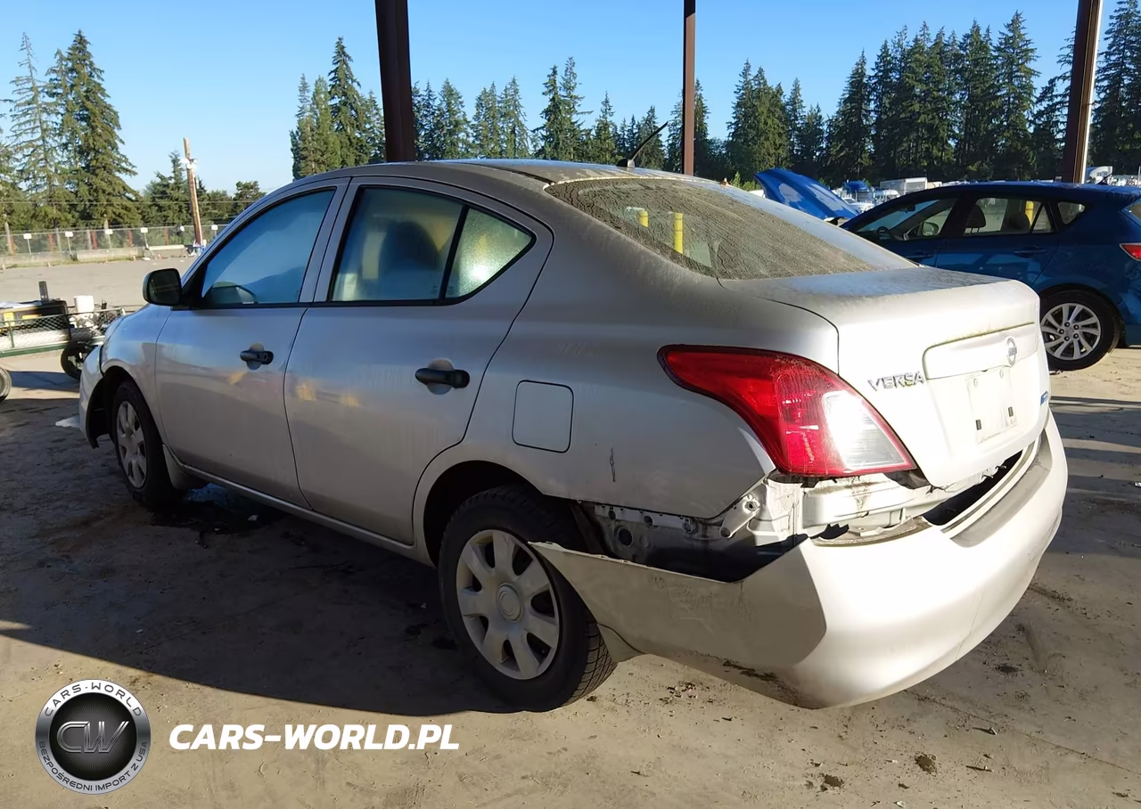 2013 Nissan Versa 1.6 S VIN:3N1CN7AP9DL822360 - 3