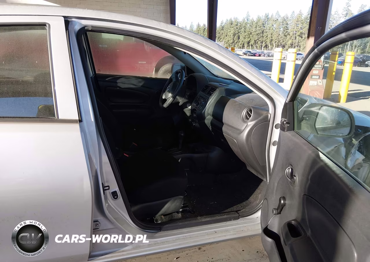 2013 Nissan Versa 1.6 S VIN:3N1CN7AP9DL822360 - 5