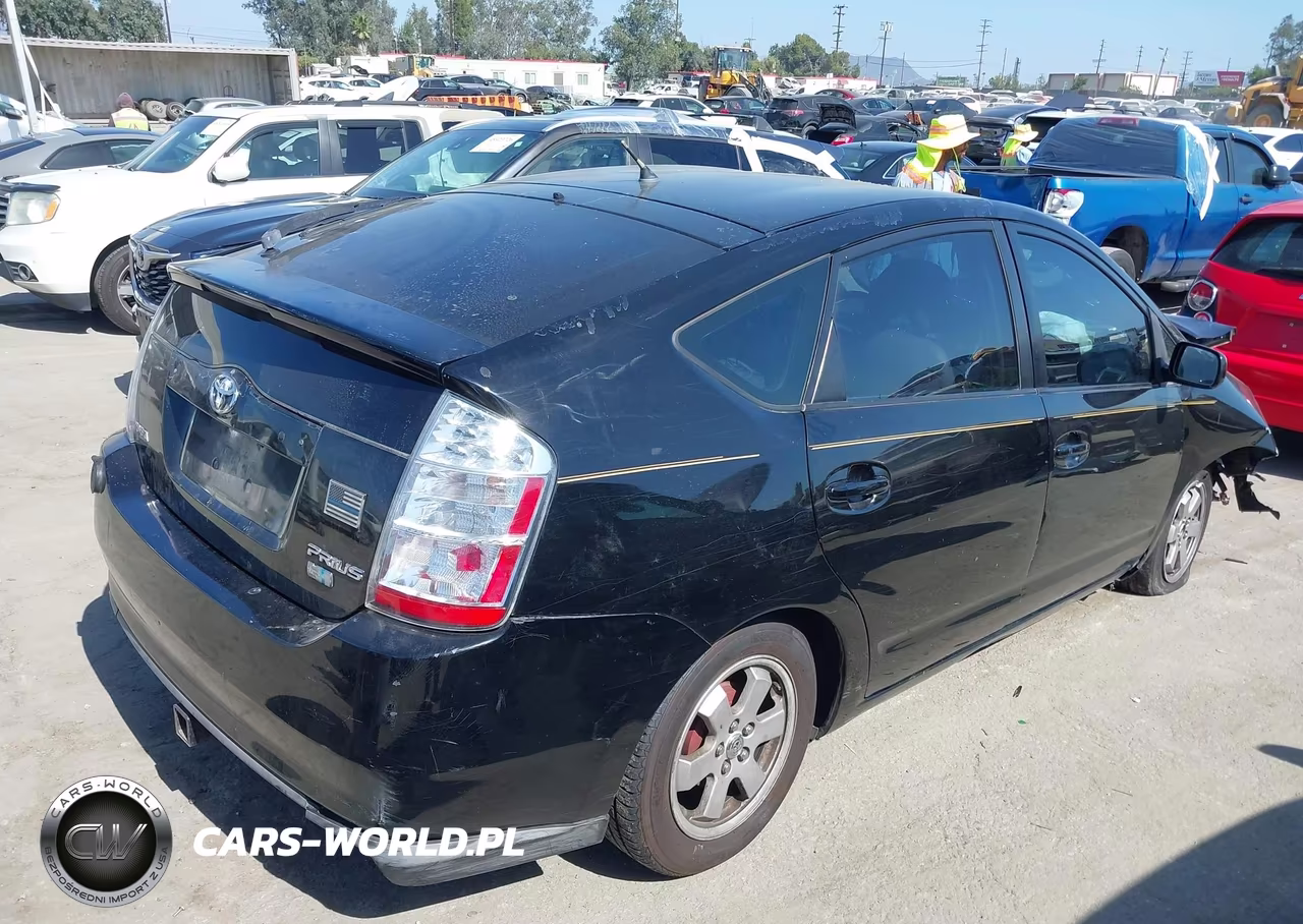2004 Toyota Prius VIN:JTDKB20U640039764 - 4