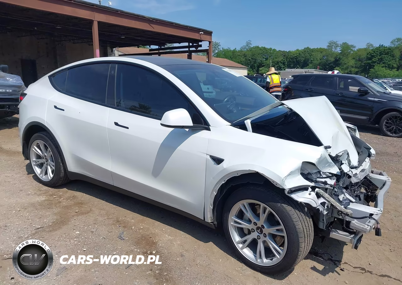 2023 Tesla Model Y Awd-Long Range Dual Motor All-Wheel Drive – zdjęcie 1 z 15