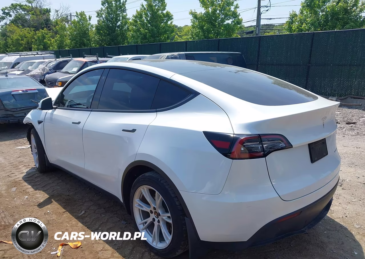2023 Tesla Model Y Awd-Long Range Dual Motor All-Wheel Drive VIN:7SAYGDEEXPA083877 - 3