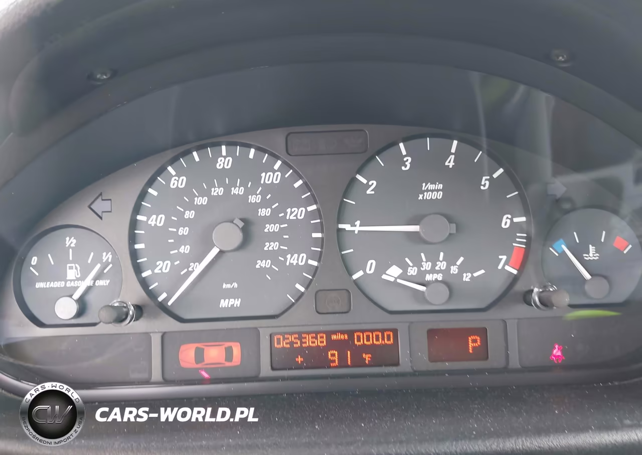 2002 BMW 325 Ci VIN:WBABS334X2PG88117 - 7
