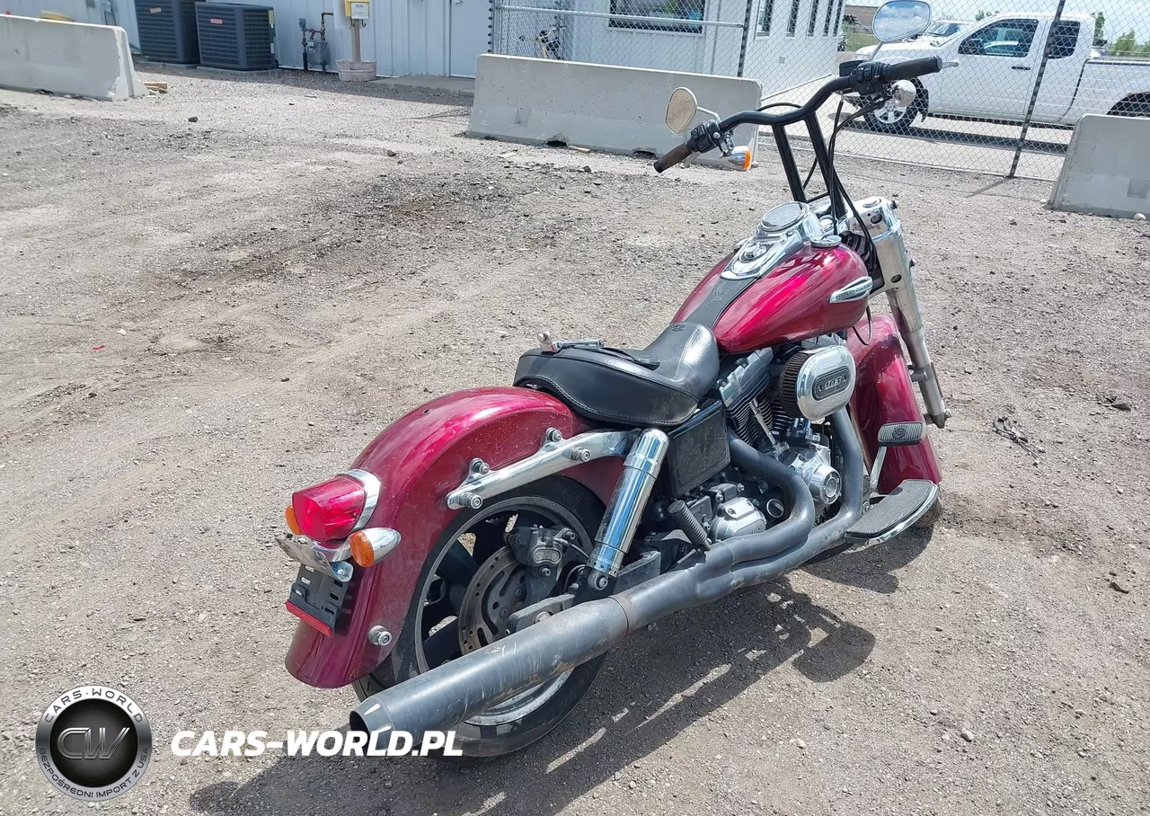 2016 Harley-Davidson Fld Switchback VIN:1HD1GZM18GC318902 - 4