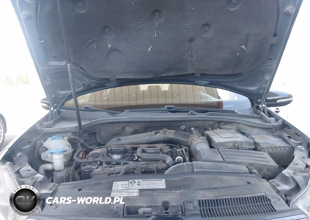 2012 Volkswagen Gti 4-Door VIN:WVWGD7AJ3CW046054 - 10