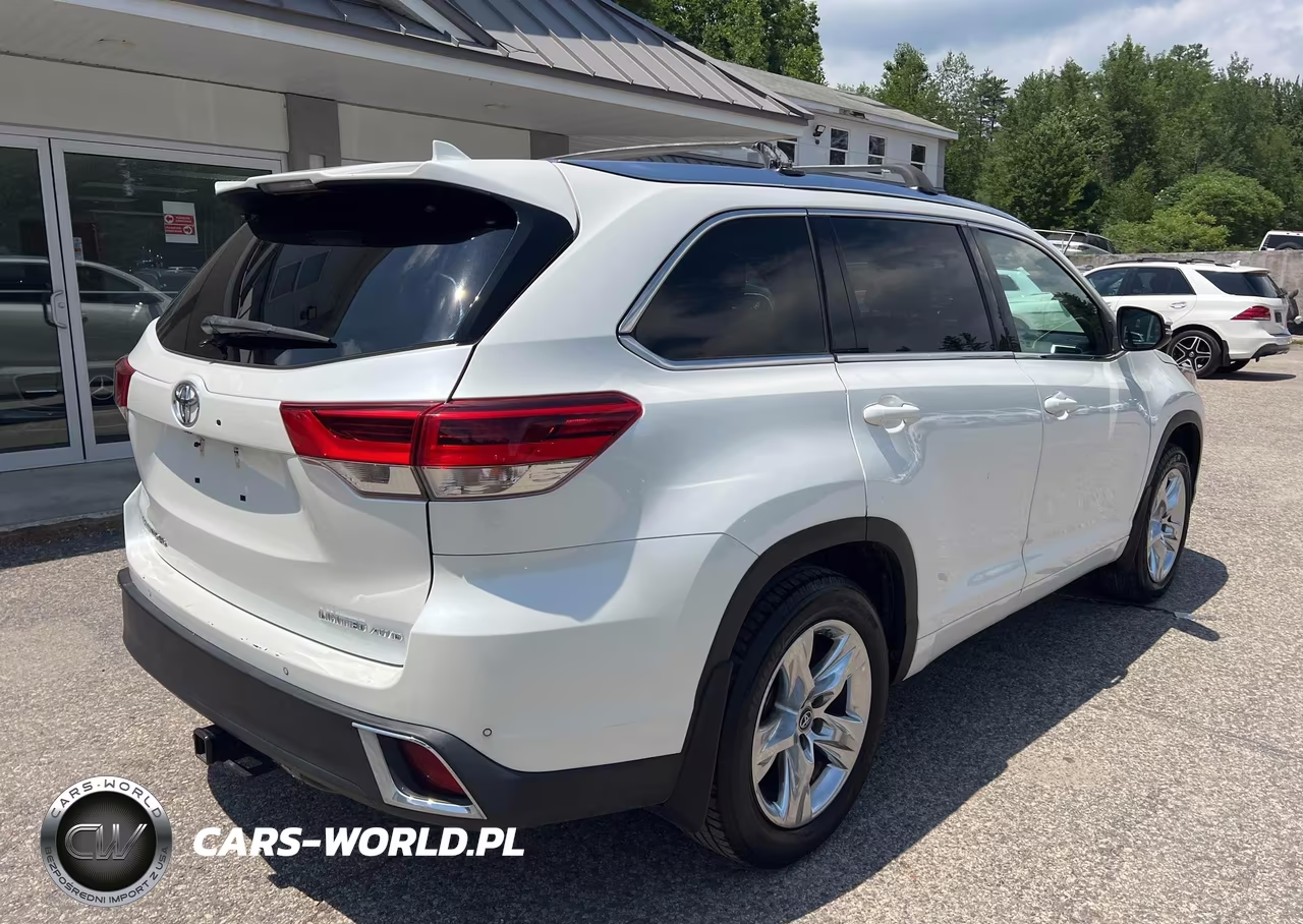 2018 Toyota Highlander Limited VIN:5TDDZRFH2JS908604 - 4