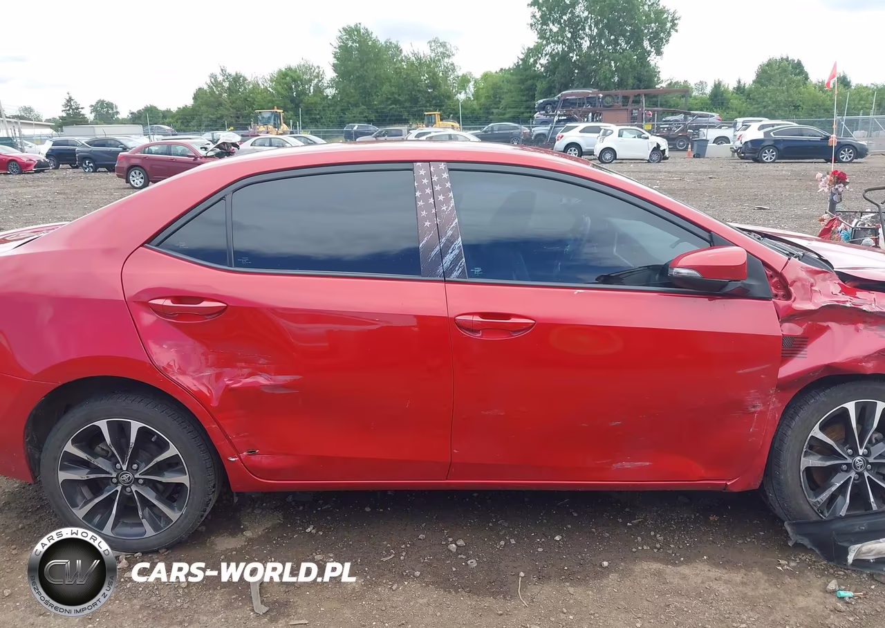 2017 Toyota Corolla Se VIN:2T1BURHE5HC747547 - 14
