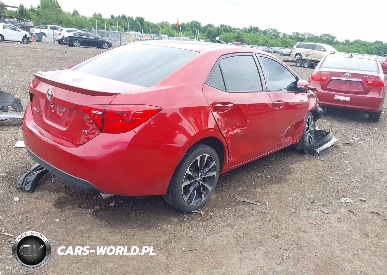 2017 Toyota Corolla Se VIN:2T1BURHE5HC747547 - 4