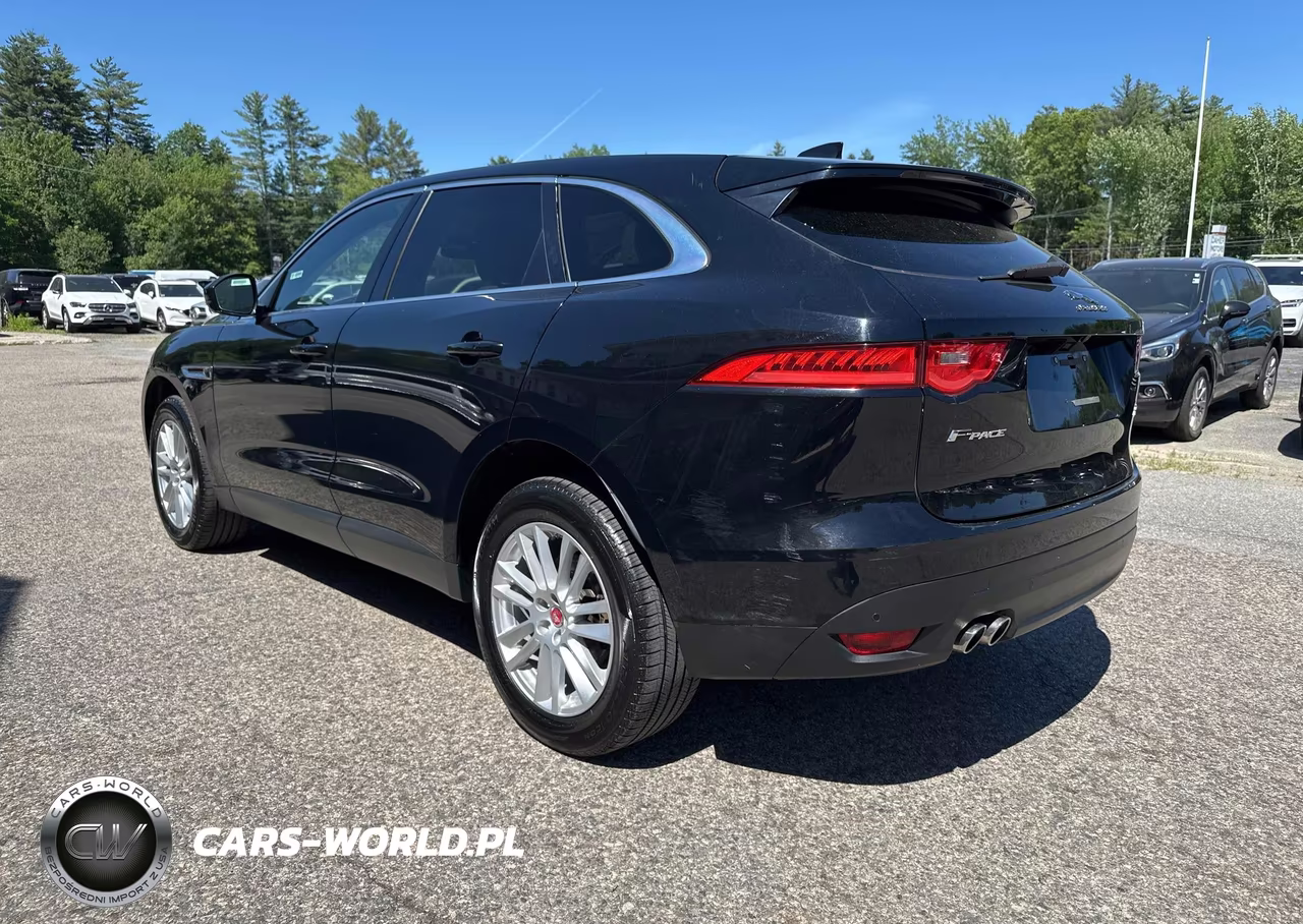 2017 Jaguar F-Pace Prestige VIN:SADCK2BN7HA085506 - 3