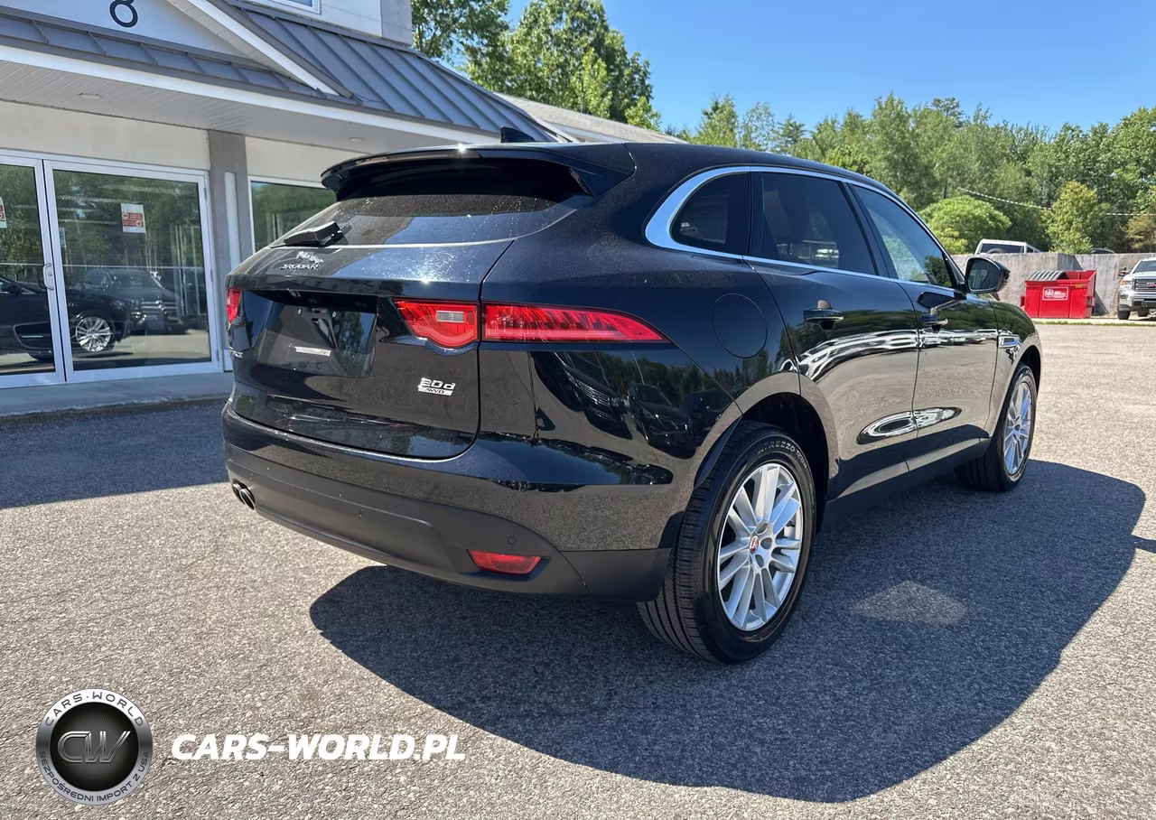 2017 Jaguar F-Pace Prestige VIN:SADCK2BN7HA085506 - 4