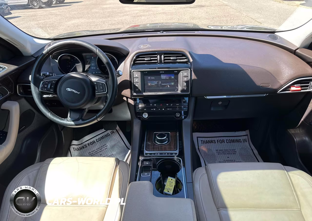 2017 Jaguar F-Pace Prestige VIN:SADCK2BN7HA085506 - 6
