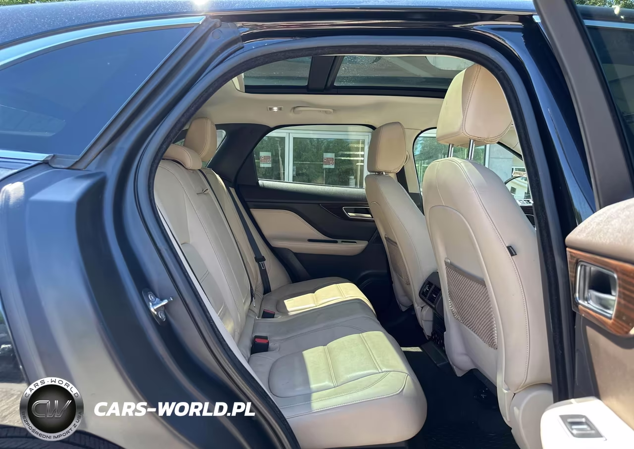 2017 Jaguar F-Pace Prestige VIN:SADCK2BN7HA085506 - 8