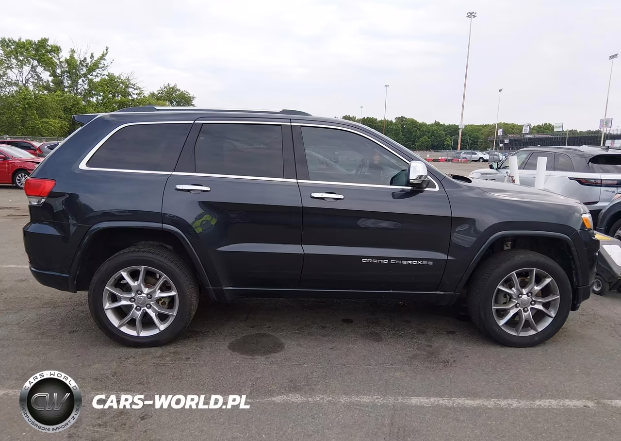 2016 Jeep Grand Cherokee Overland VIN:1C4RJFCM1GC300497 - 13