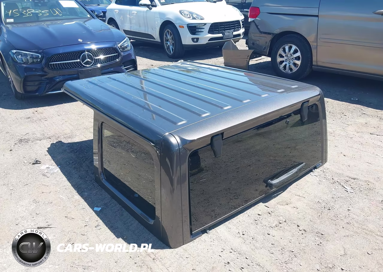 2021 Jeep Wrangler Unlimited Sahara 4X4 VIN:1C4HJXEG5MW703160 - 20