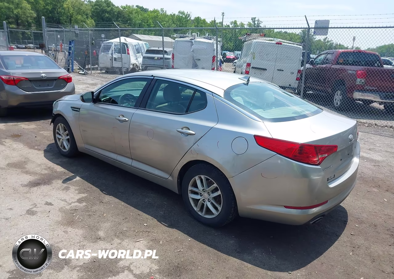 2013 Kia Optima Lx VIN:KNAGM4A77D5327927 - 3