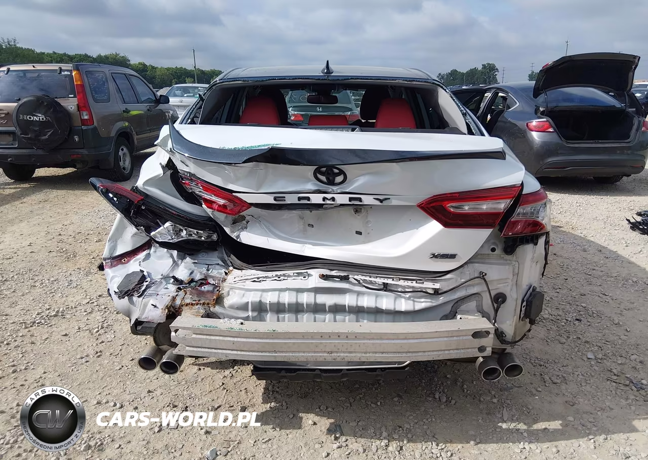 2019 Toyota Camry Xse VIN:4T1B61HK5KU281884 - 16