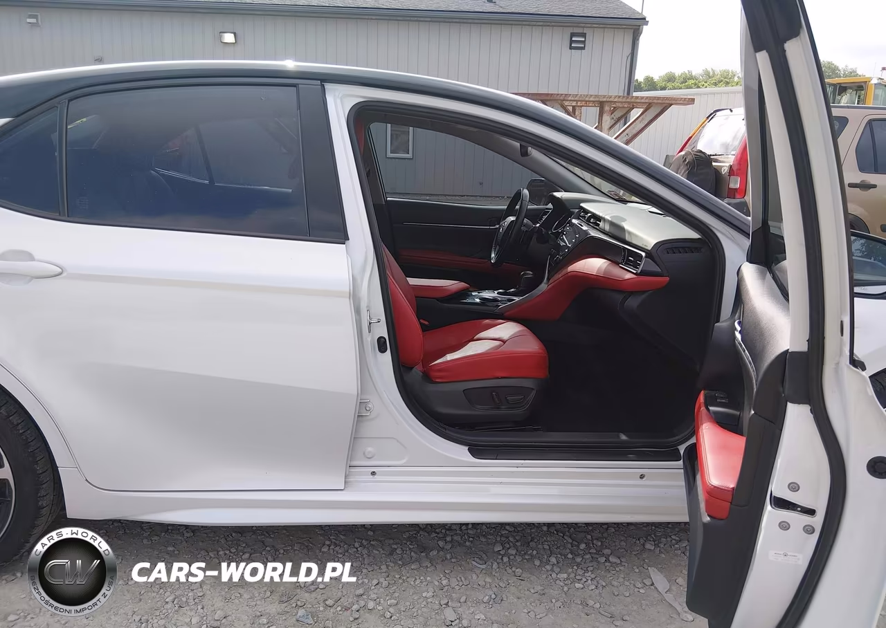 2019 Toyota Camry Xse VIN:4T1B61HK5KU281884 - 5