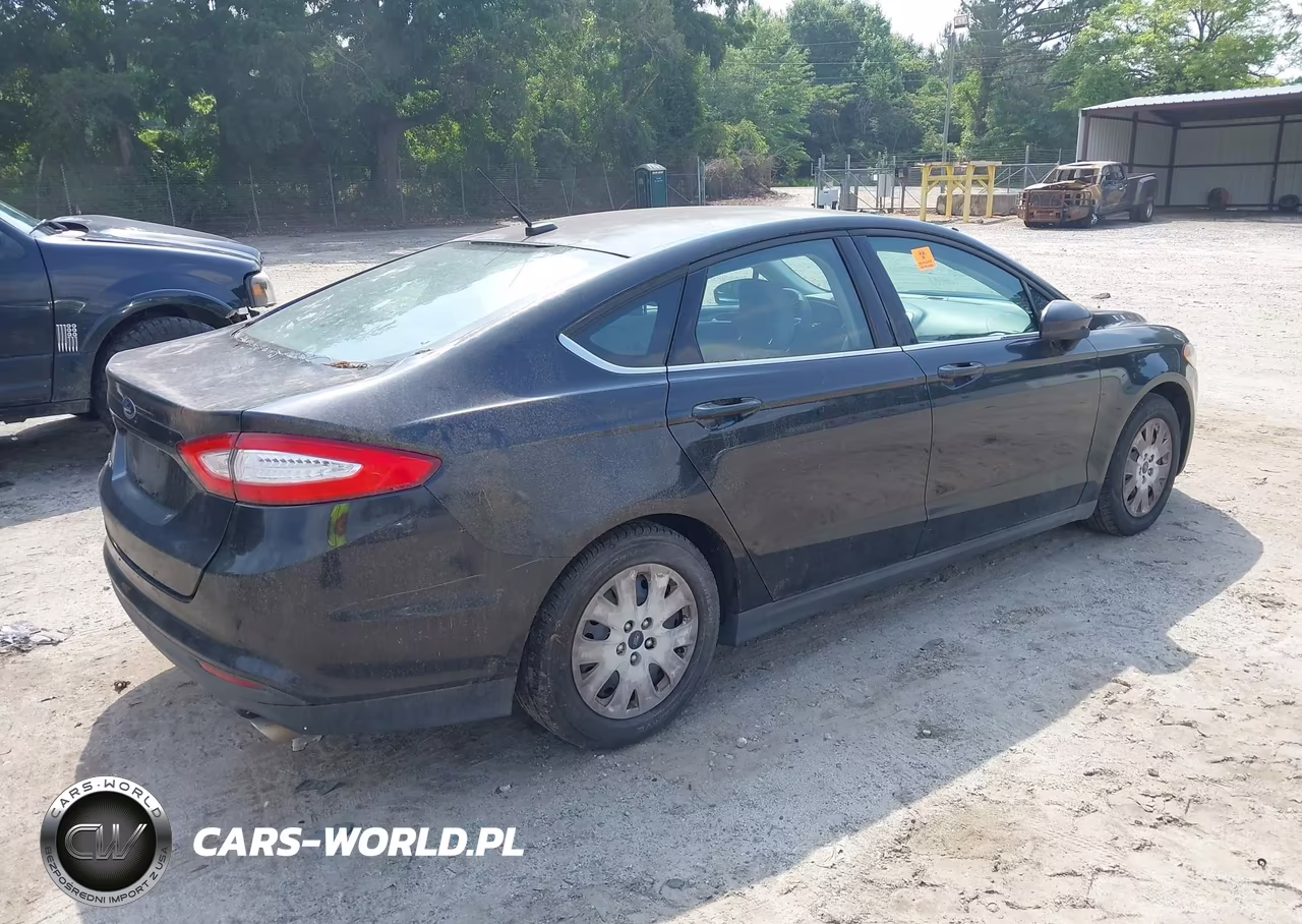 2014 Ford Fusion S VIN:1FA6P0G72E5376563 - 4