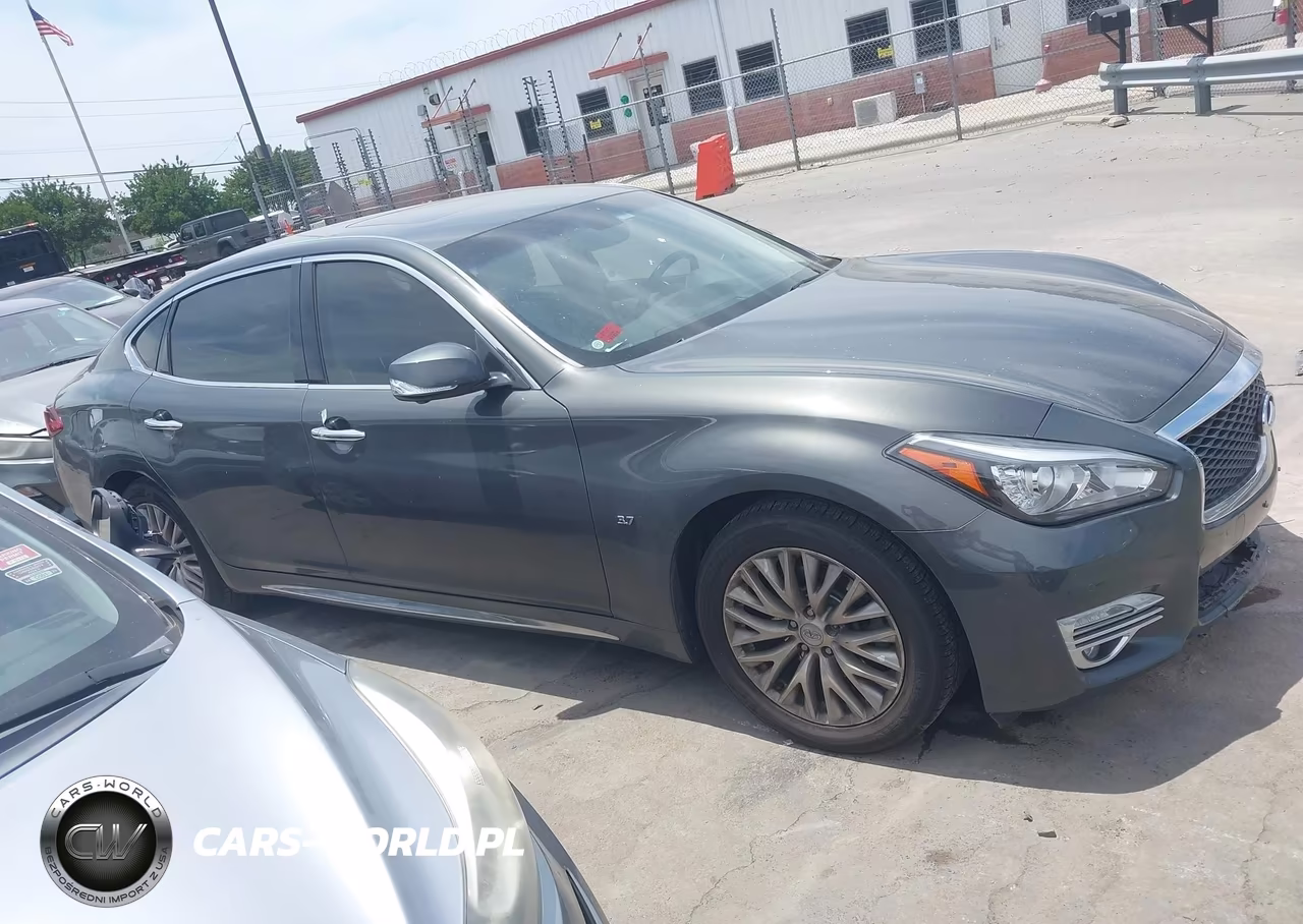 2015 Infiniti Q70L 3.7 VIN:JN1BY1PP8FM600148 - 13
