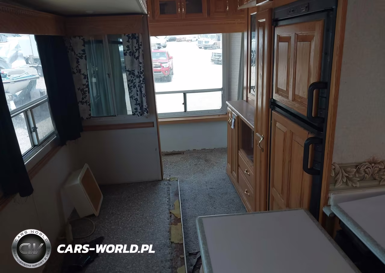 2001 Newmar Mountain Aire 38Kswb VIN:1N8KS383710097772 - 5