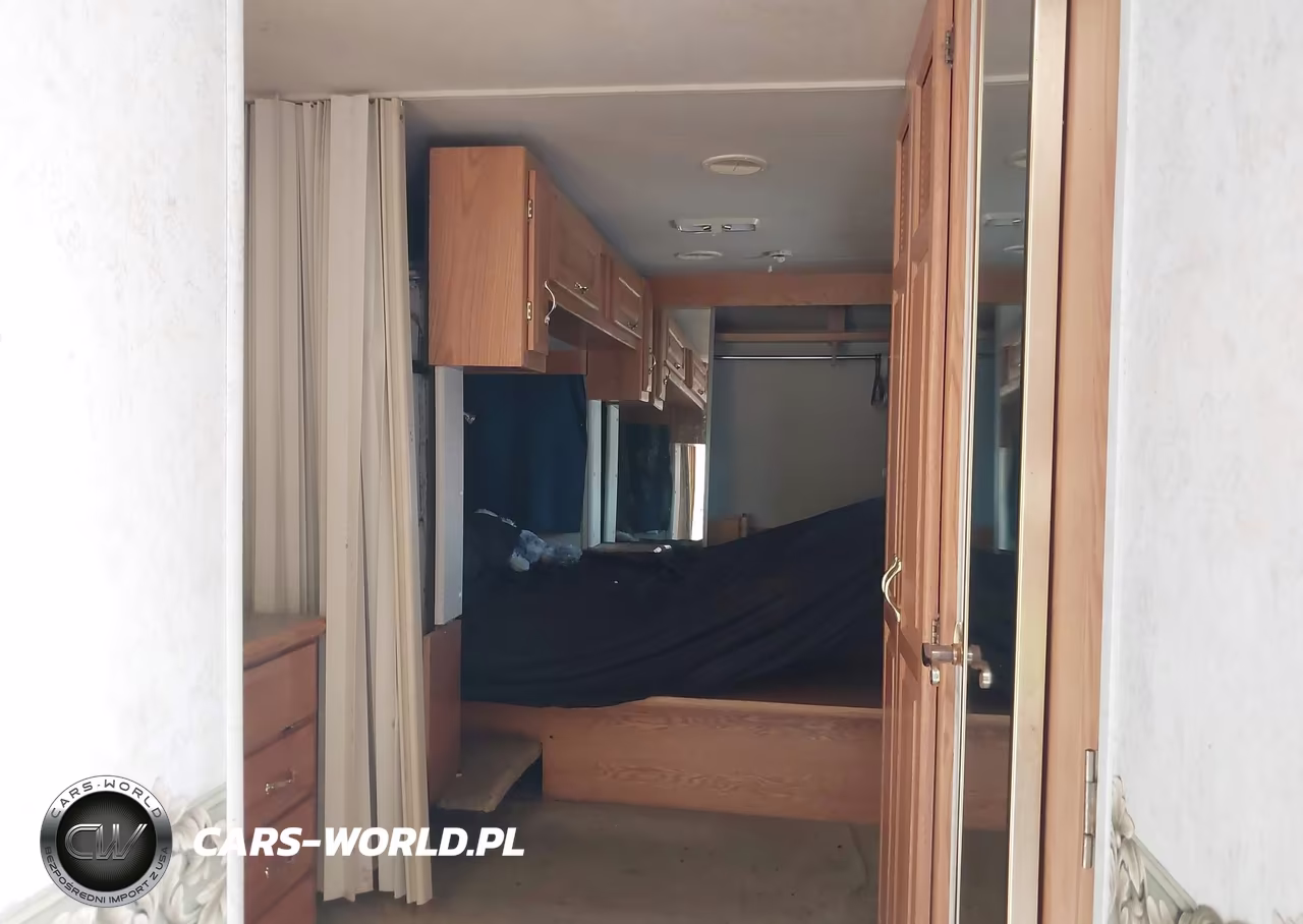 2001 Newmar Mountain Aire 38Kswb VIN:1N8KS383710097772 - 8