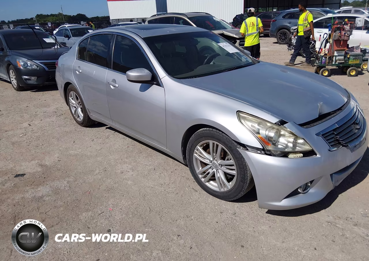 2013 Infiniti G37 Journey – zdjęcie 1 z 16