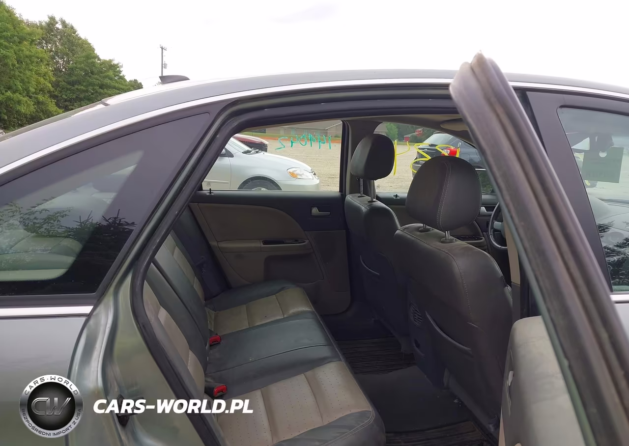 2008 Mercury Sable Premier VIN:1MEHM42WX8G602986 - 8