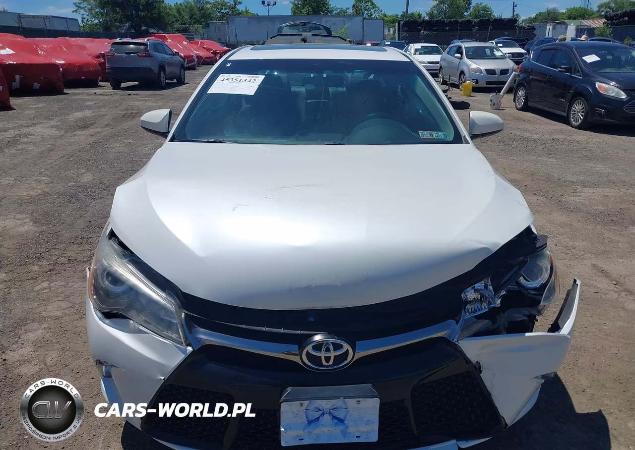 2017 Toyota Camry Se VIN:4T1BF1FK7HU380136 - 12