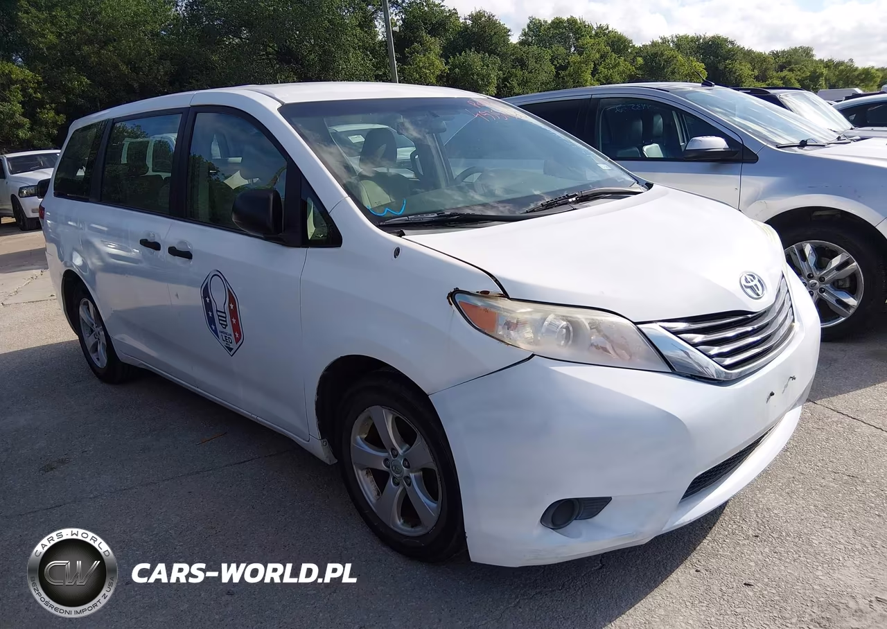 2013 Toyota Sienna L V6 7 Passenger