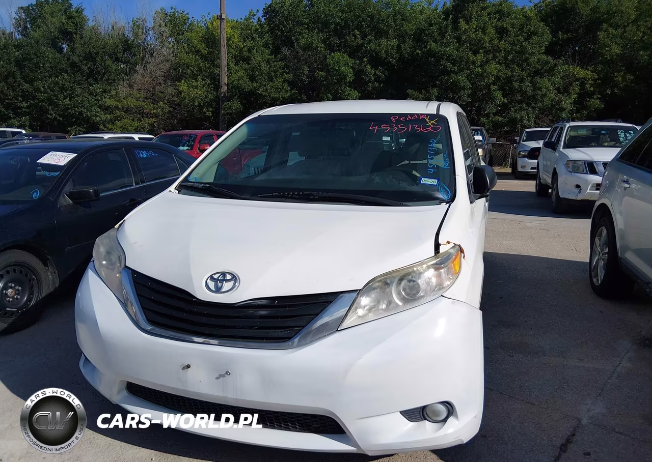 2013 Toyota Sienna L V6 7 Passenger VIN:5TDZK3DC0DS306500 - 6