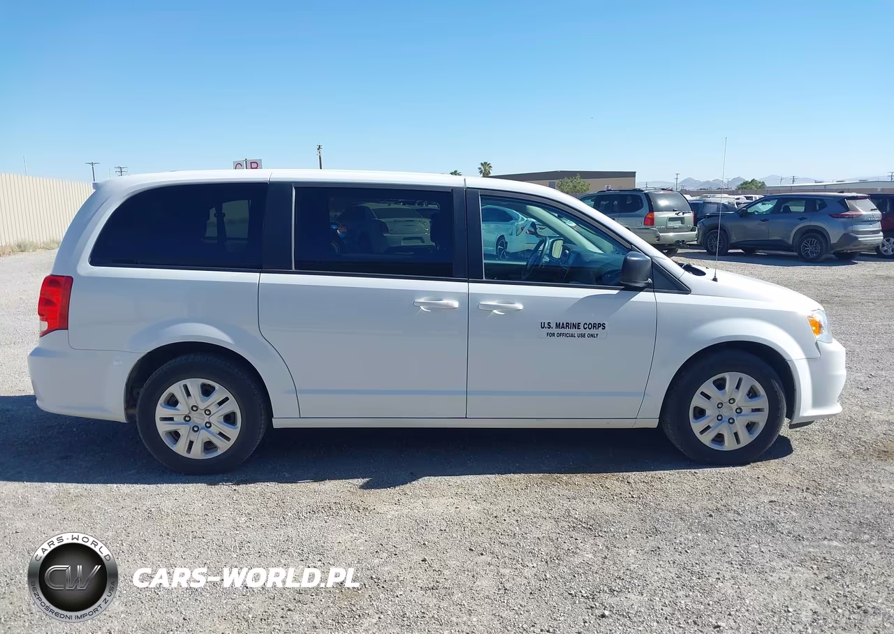 2018 Dodge Grand Caravan Se VIN:2C4RDGBG7JR356404 - 13