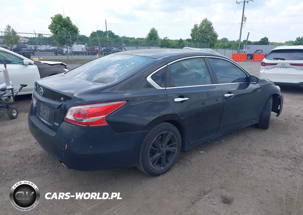 2013 Nissan Altima 2.5 S VIN:1N4AL3AP2DN516318 - 4