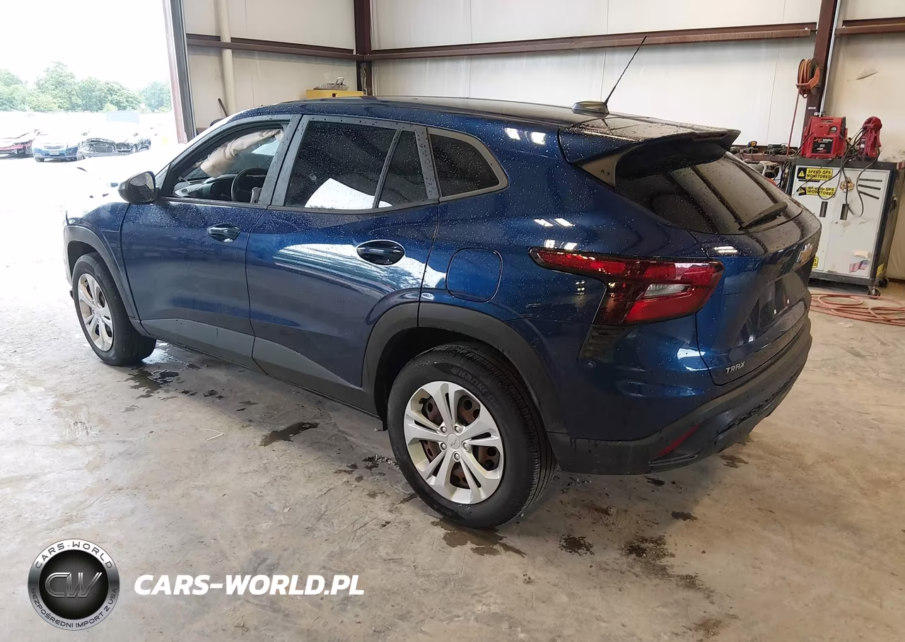 2024 Chevrolet Trax Fwd Sp VIN:KL77LFE29RC058944 - 3