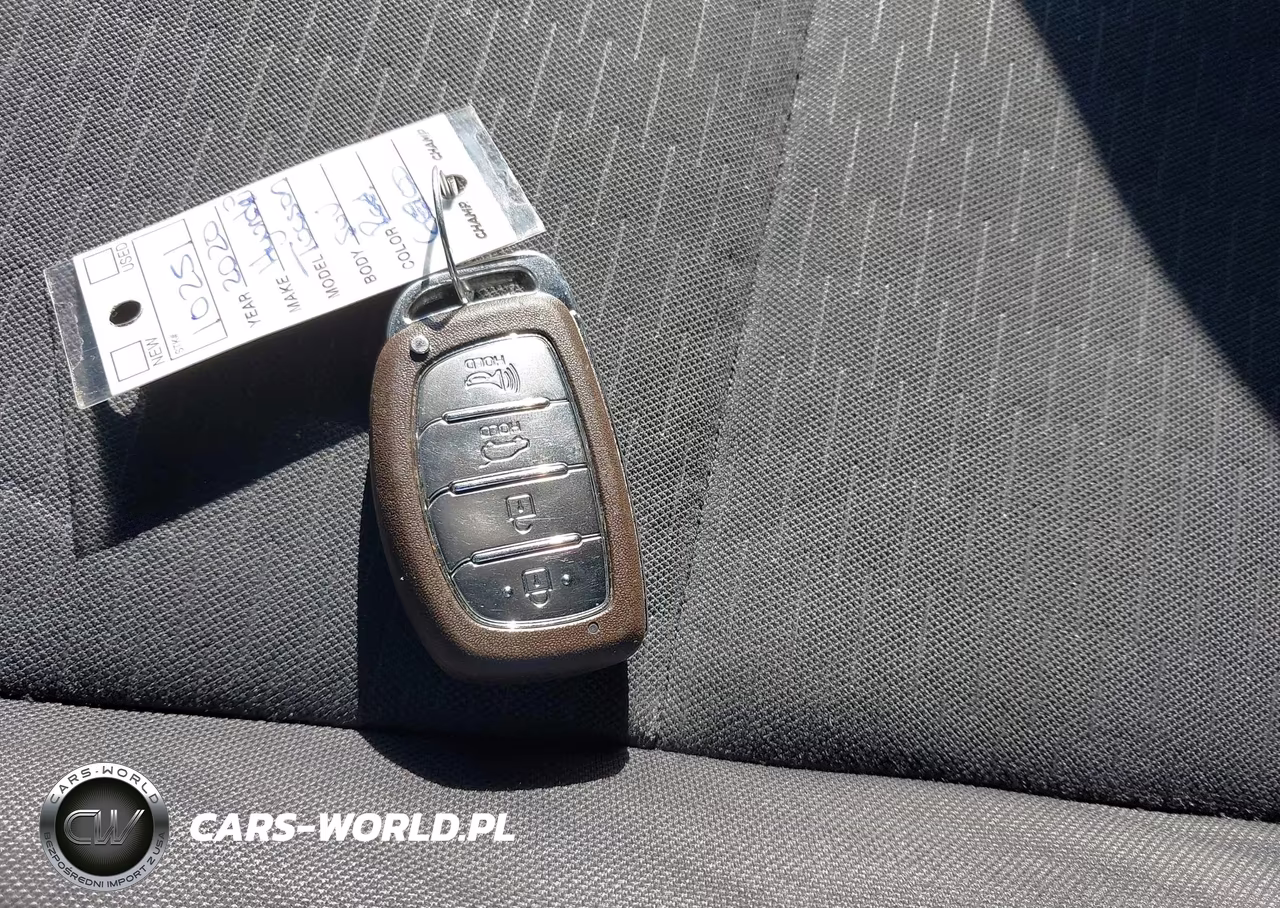 2020 Hyundai Tucson Value VIN:KM8J33A43LU228100 - 11