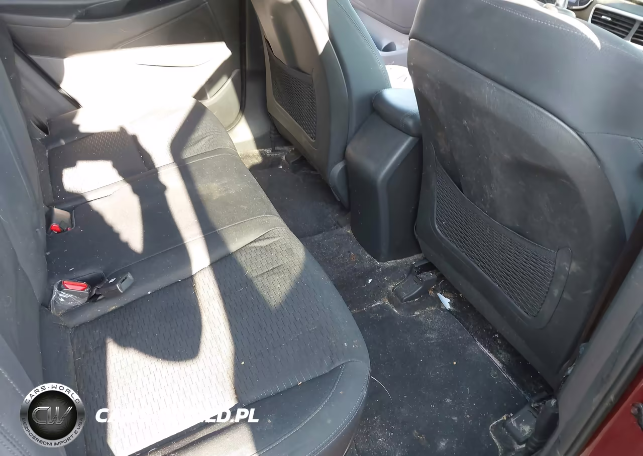 2020 Hyundai Tucson Value VIN:KM8J33A43LU228100 - 8