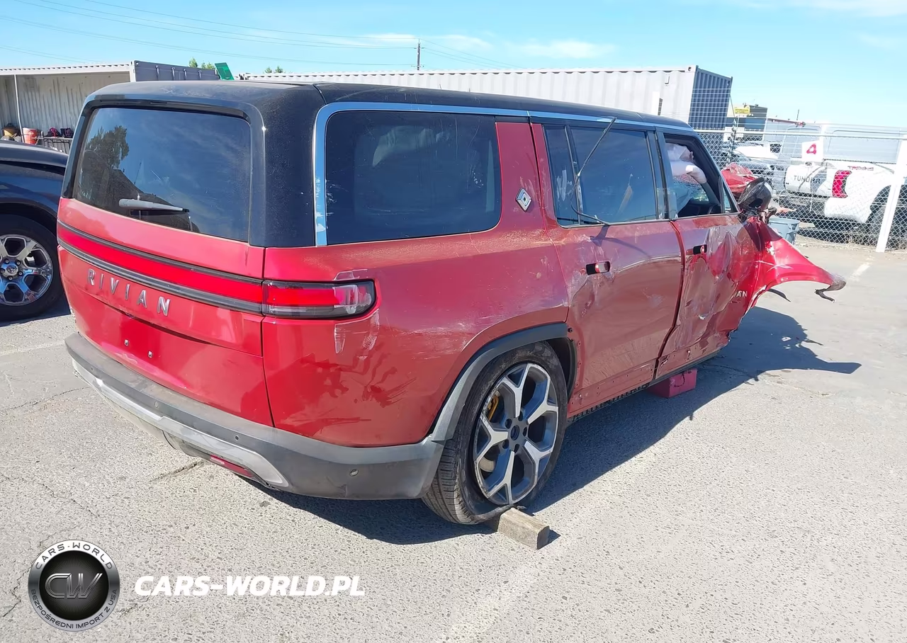 2024 Rivian R1S Adventure Quad Motor Large Pack VIN:7PDSGABA3RN033955 - 4