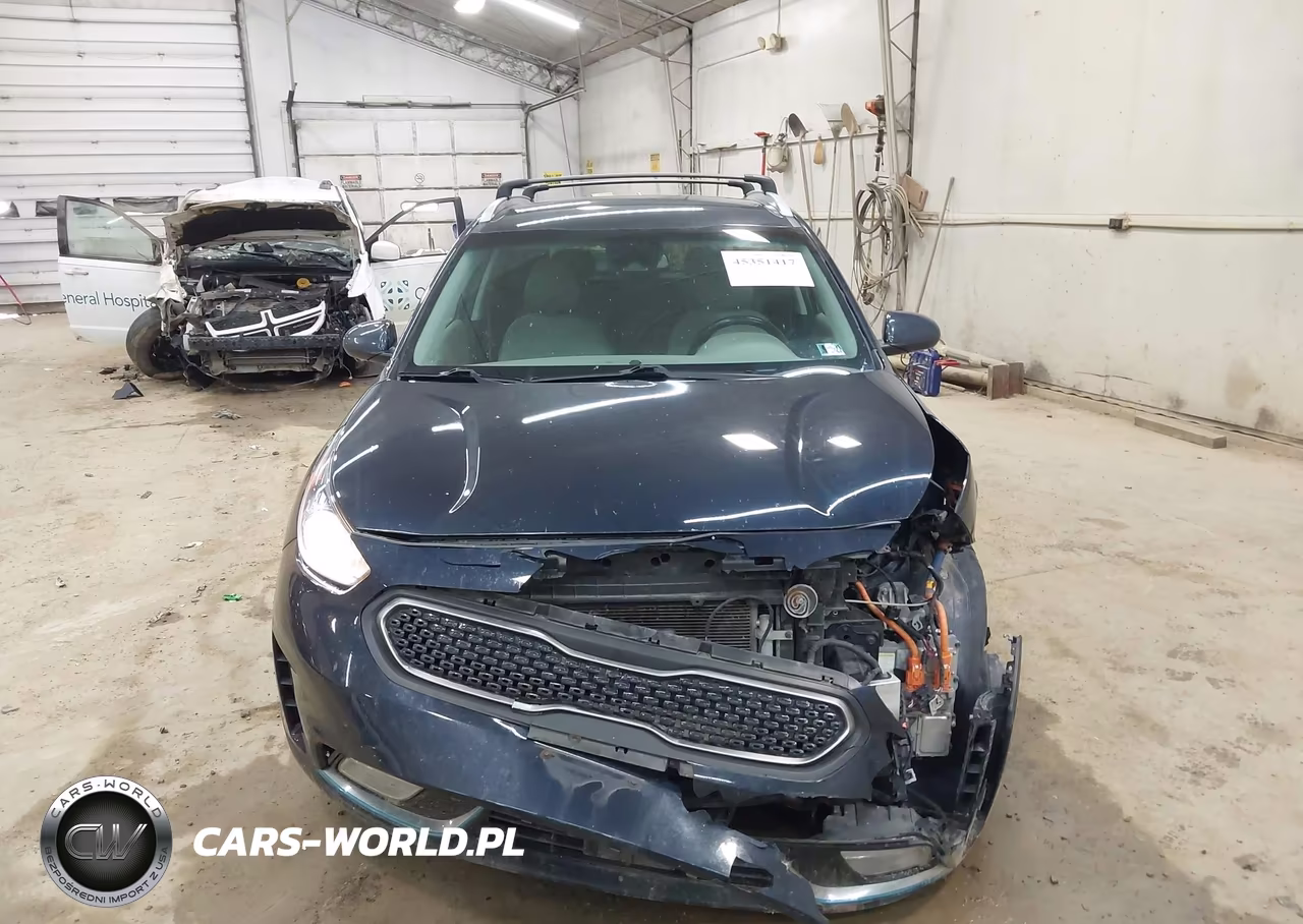 2019 Kia Niro Plug-In Hybrid Lx VIN:KNDCM3LD8K5236175 - 12