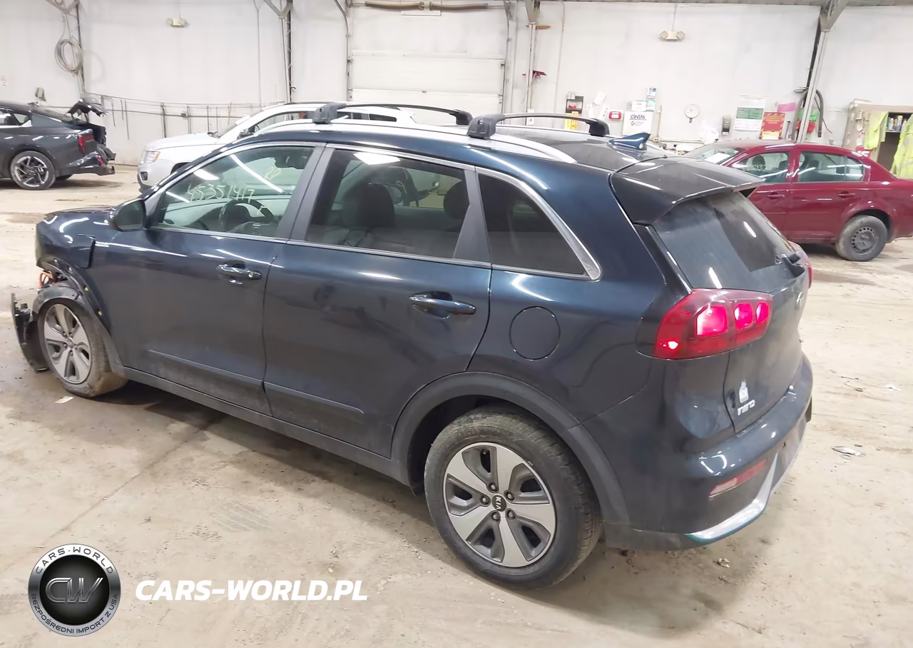 2019 Kia Niro Plug-In Hybrid Lx VIN:KNDCM3LD8K5236175 - 3