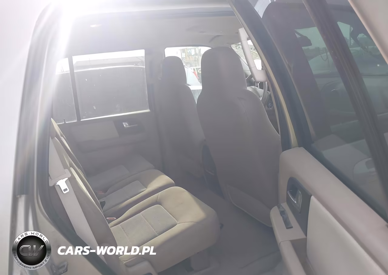 2004 Ford Expedition Nbx-Xlt VIN:1FMPU16L64LB29743 - 8